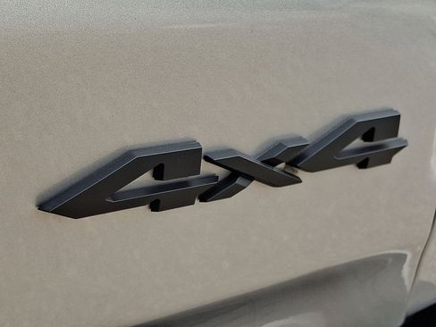 Used 2023 RAM 1500 Limited AWD/4WD image 30