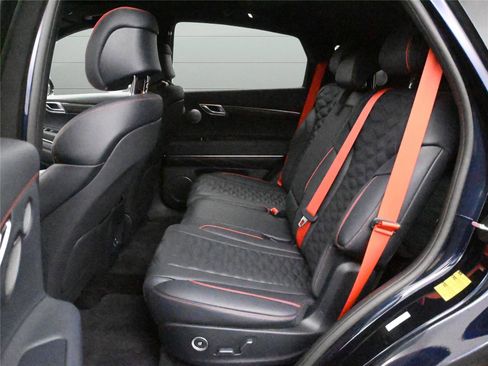 Used 2025 Genesis GV80 3.5T e-SC image 12