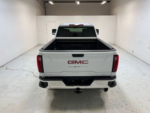 New 2026 GMC Sierra 2500 SLT w/ SLT Convenience Package image 3