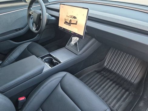Used 2024 Tesla Model 3 Standard Range RWD image 15