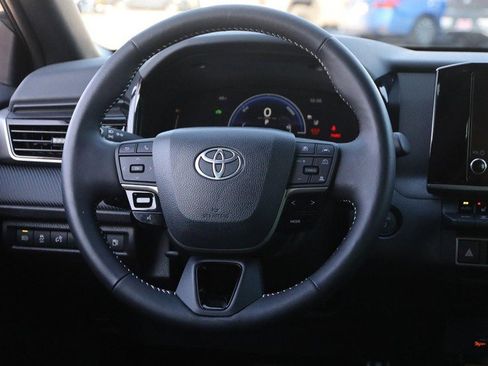 New 2026 Toyota Camry SE image 23