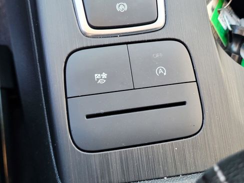 Used 2024 Ford Escape Active image 14