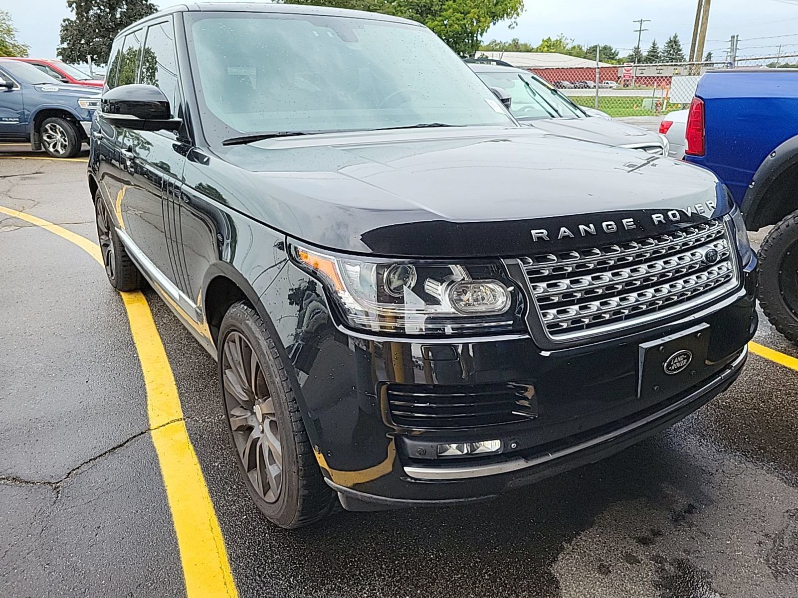 Used 2015 Land Rover Range Rover Supercharged AWD/4WD image 4
