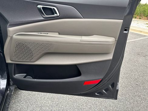 New 2026 Kia Carnival EX image 14