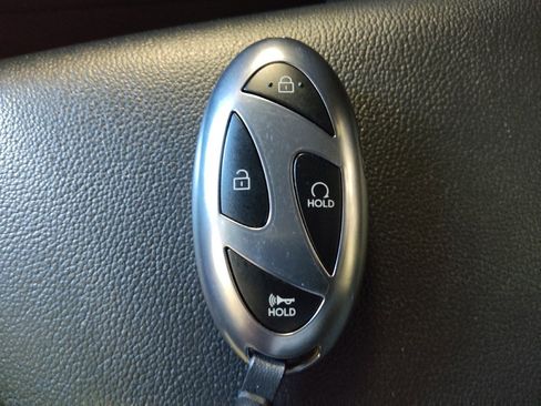 Used 2024 Hyundai Elantra SEL FWD image 32