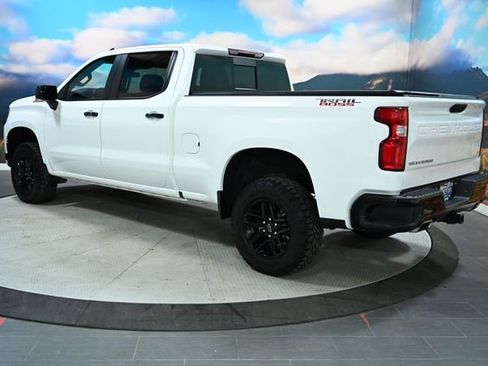 Used 2023 Chevrolet Silverado 1500 LT Trail Boss w/ Convenience Package II image 7
