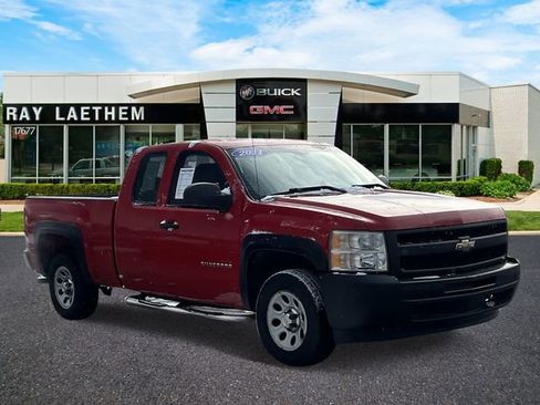 Used 2011 Chevrolet Silverado 1500 W/T image 7