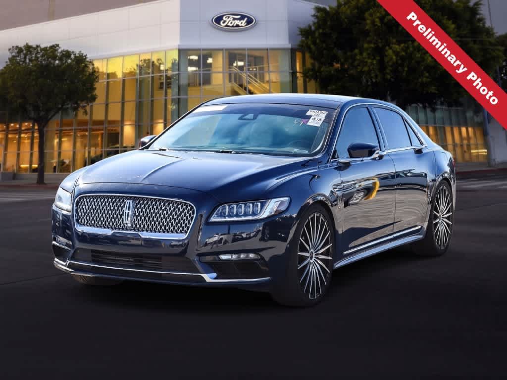 Used 2017 Lincoln Continental Black Label w/ Rear-seat Package AWD/4WD image 1