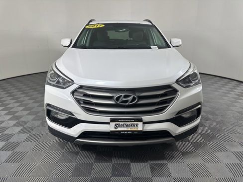 Used 2017 Hyundai Santa Fe Sport image 8