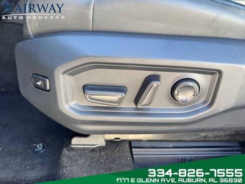 Used 2022 Toyota Tundra Platinum image 16