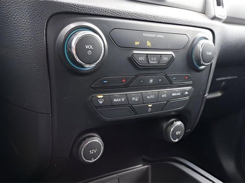 Used 2020 Ford Ranger XLT image 19