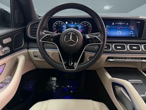 Used 2025 Mercedes-Benz GLE 450 4MATIC image 26