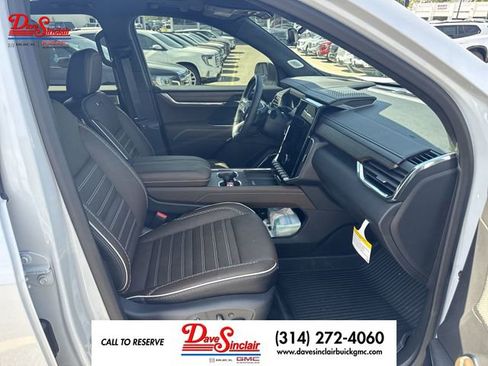 New 2026 GMC Acadia Denali Ultimate AWD/4WD image 26