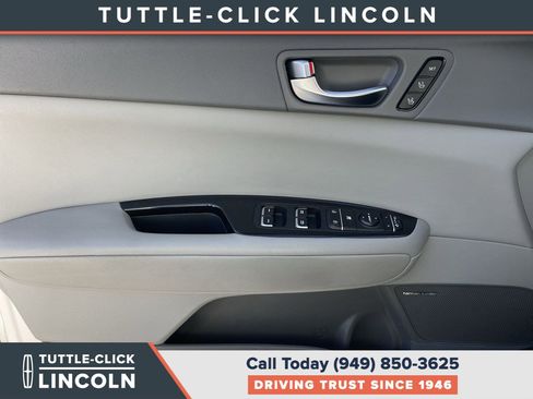 Used 2017 Kia Optima EX w/ Technology Package FWD image 20