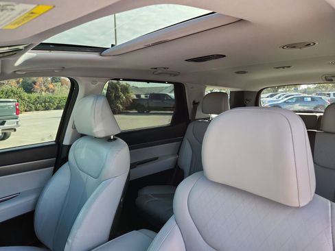 Used 2022 Hyundai Palisade SEL w/ 8P Bench Seat Package image 21