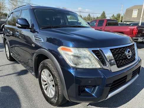Used 2017 Nissan Armada SV image 3