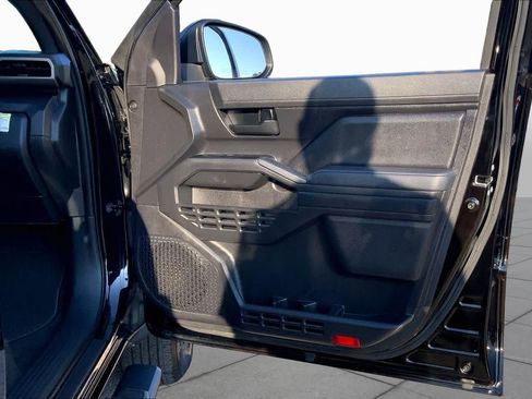 Used 2025 Toyota Tacoma SR RWD image 21