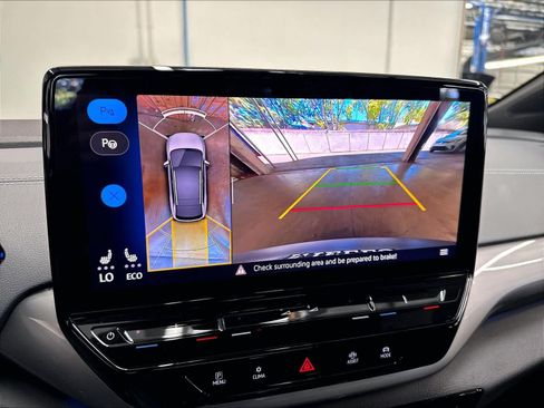 Used 2023 Volkswagen ID.4 Pro S Plus RWD image 17
