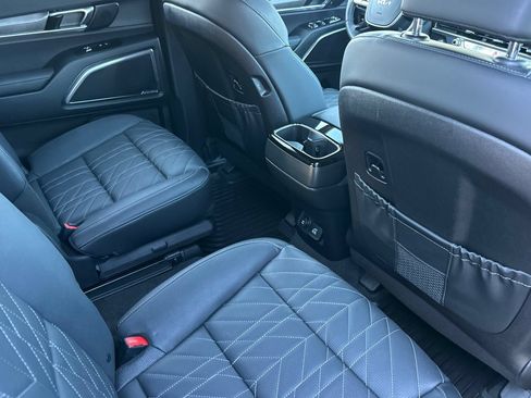 Used 2025 Kia Telluride SX Prestige X-Line AWD/4WD image 19