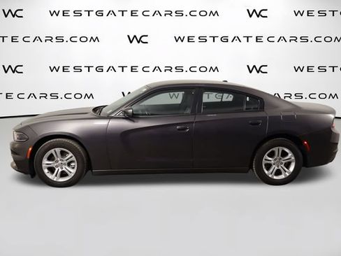 Used 2021 Dodge Charger SXT RWD image 5