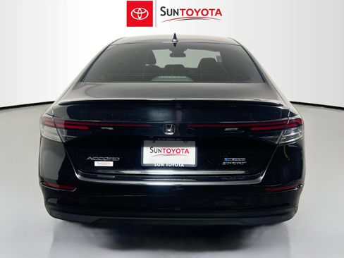 Used 2024 Honda Accord Sport image 5