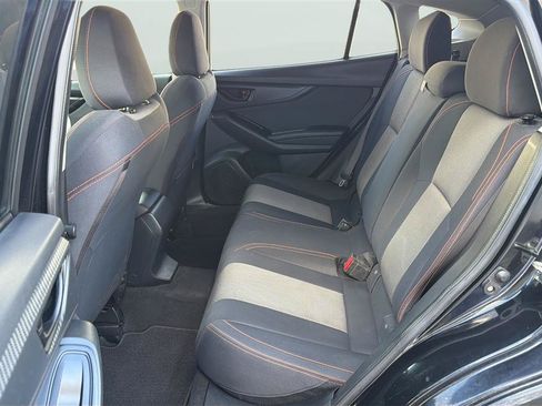 Used 2018 Subaru Crosstrek 2.0i Premium w/ Popular Package #2 AWD/4WD image 19