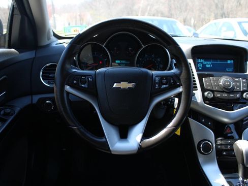 Used 2014 Chevrolet Cruze LT FWD image 33
