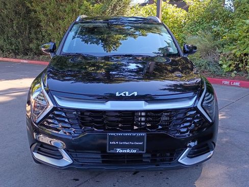 Certified 2025 Kia Sportage EX AWD/4WD image 12