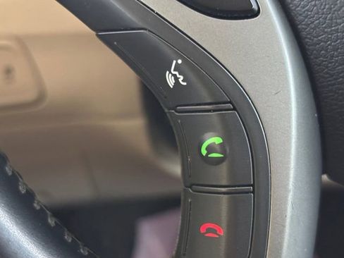 Used 2014 Hyundai Elantra Limited w/ Option Group 03 FWD image 35