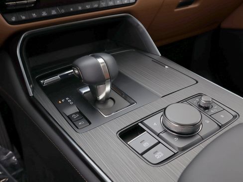 Certified 2025 MAZDA CX-90 3.3 Turbo S w/ Premium Plus image 16