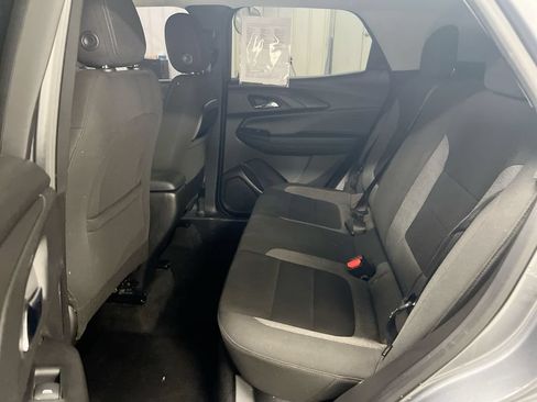 Used 2021 Chevrolet TrailBlazer LT FWD image 22