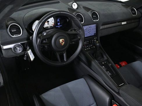 Certified 2025 Porsche 718 Boxster Spyder RS image 4