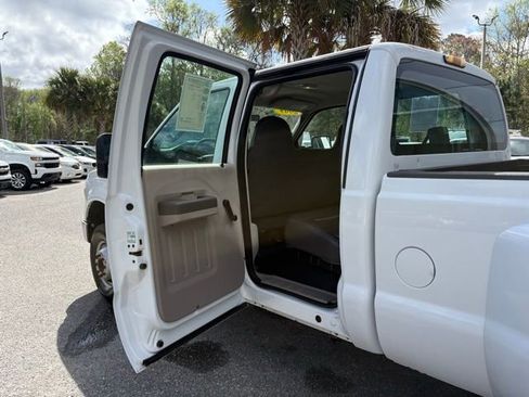 Used 2009 Ford F350 XL image 18