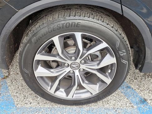 Used 2023 Acura MDX SH-AWD w/ Technology Package image 8