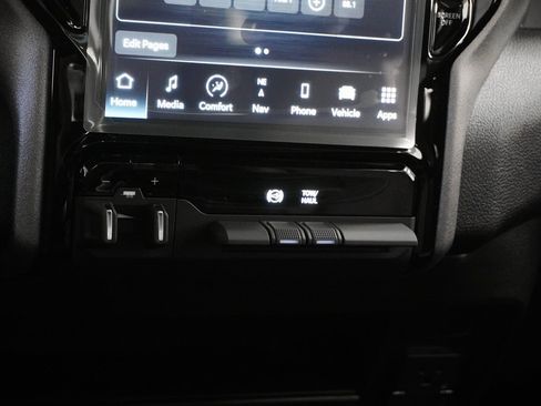 Used 2024 RAM 3500 Tradesman image 32