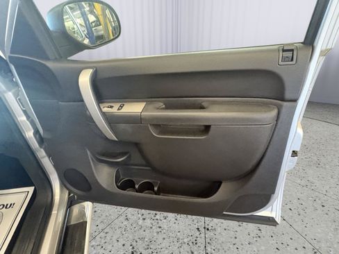 Used 2011 Chevrolet Silverado 1500 4x4 Crew Cab Hybrid image 14