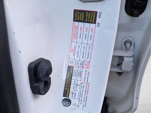 Used 2016 Nissan Rogue S image 21