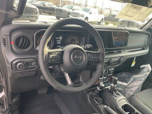 New 2026 Jeep Wrangler Unlimited Rubicon w/ Safety Group AWD/4WD image 11