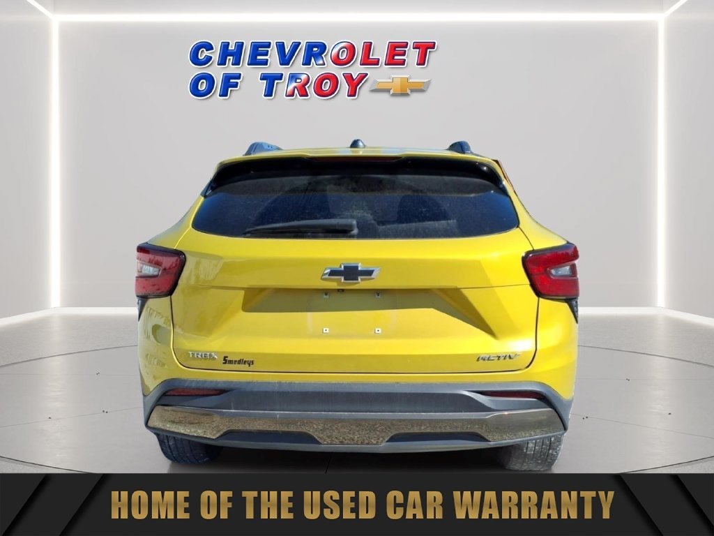 Used 2024 Chevrolet Trax ACTIV w/ Driver Confidence Package FWD image 8
