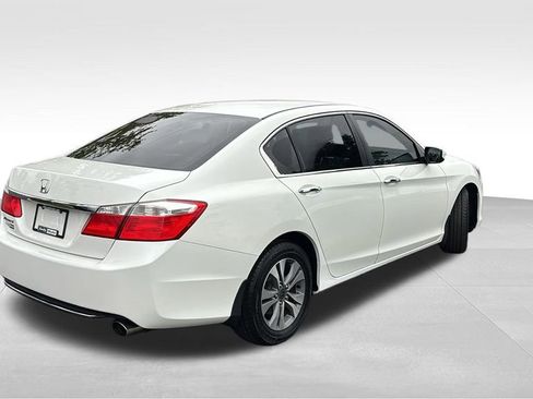 Used 2013 Honda Accord LX image 7