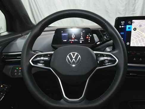 Used 2023 Volkswagen ID.4 Pro S Plus AWD/4WD image 32