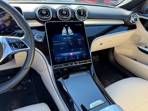 Used 2023 Mercedes-Benz C 300 Sedan w/ Exclusive Trim Package image 20