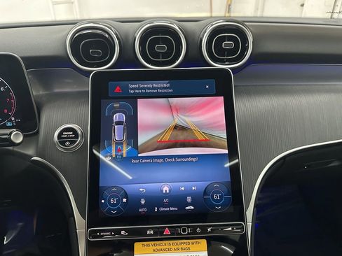 Used 2026 Mercedes-Benz GLC 300 image 15