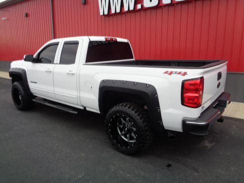 Used 2019 Chevrolet Silverado 1500 LT w/ All Star Edition image 7