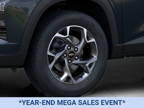 New 2026 Chevrolet Trax LT w/ Driver Confidence Package image 9