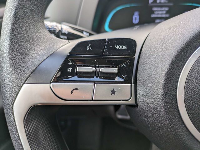 Certified 2025 Hyundai Elantra Hybrid FWD image 20
