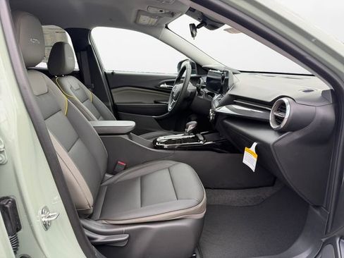 New 2026 Chevrolet Trax ACTIV FWD image 15
