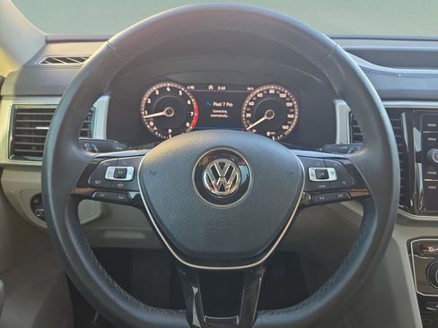 Used 2019 Volkswagen Atlas SEL Premium image 21
