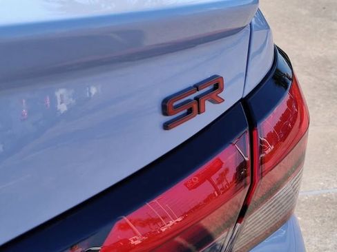 New 2025 Nissan Versa SR w/ Trunk Package image 4