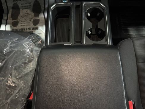 Certified 2017 Ford F150 XL w/ Equipment Group 101A Mid image 18